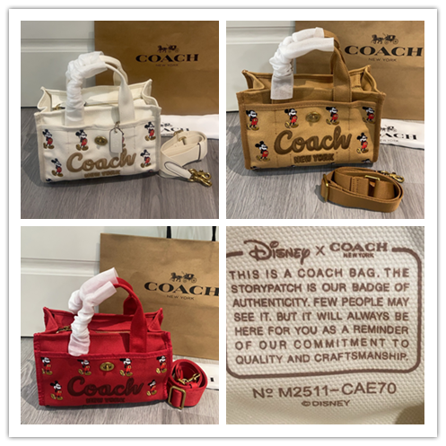 コーチ×ディズニー100周年 コラボ CAE70｜シグネチャーロゴ立体刺繍・ミッキー愛らしい仕草｜25×20×8cm・レトロ×童趣・百搭｜限定記念コラボ