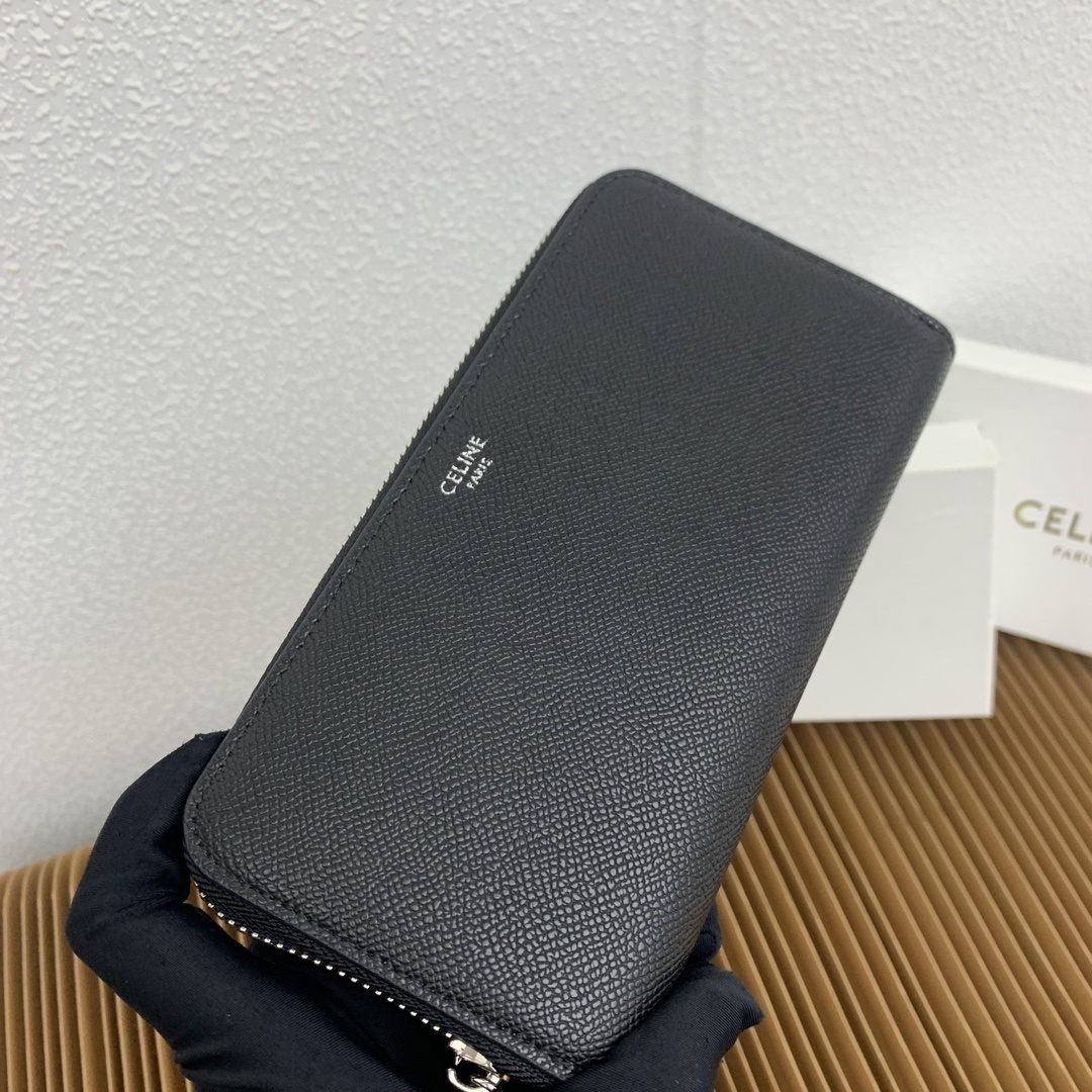 CELINE ピケカーフスキン ラージジッパーウォレット｜ダークブラック カーフスキン内張り×シルバーメタル 8カードスロット＆多機能収納（19×10cm）