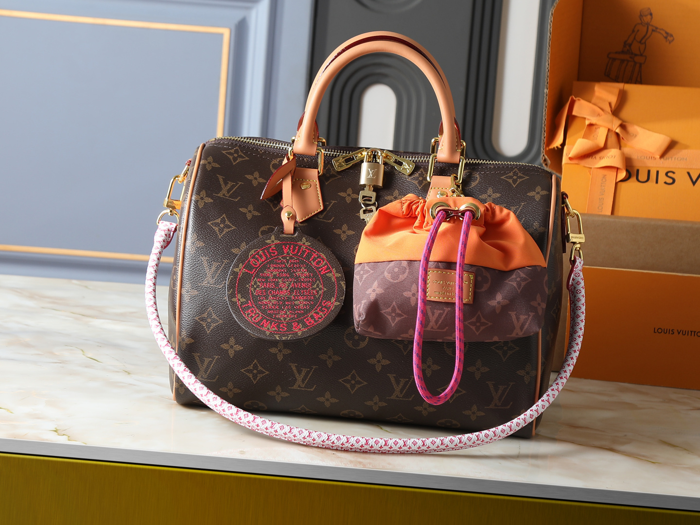 ルイ・ヴィトン スピーディ・ソフト 30 パリス・ア・ヴェロ | モノグラム キャンバス × ナノグラム ショルダーストラップ