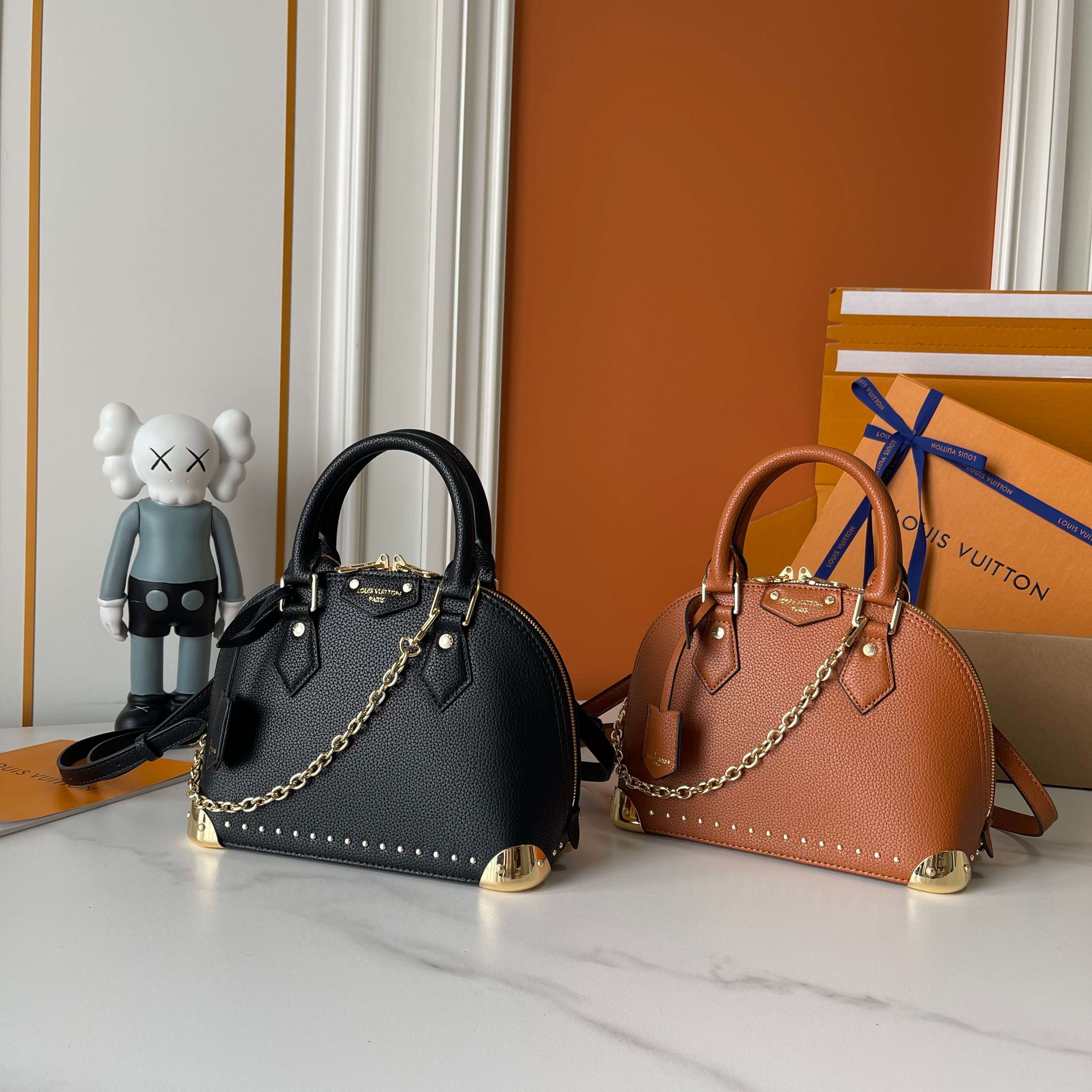 ルイ・ヴィトン アルマ BB トランク シリーズ ハンドバッグ モノグラム キャンバス