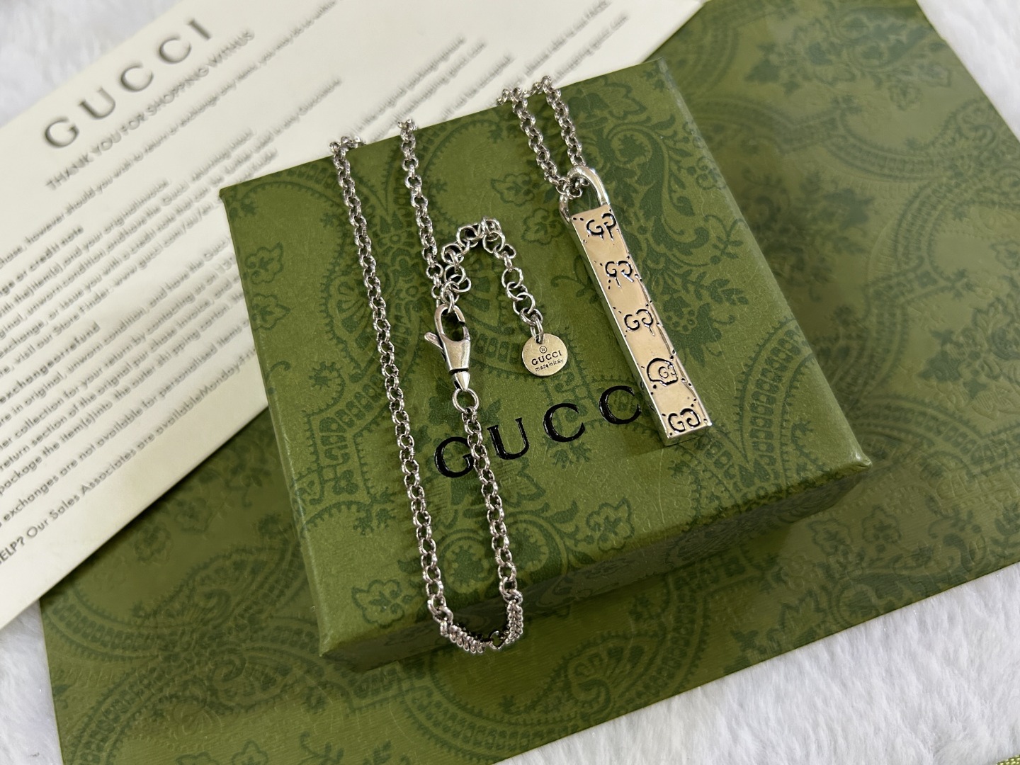 【GUCCI グッチ】バー型スカル ペンダント ネックレス｜50cm＋5cmアジャスター付き｜モード感あふれる注目モデル