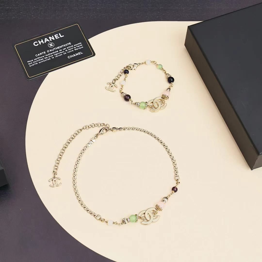 【CHANEL シャネル】25C新作 カラフルビーズ ブレスレット｜甘辛MIXが絶妙な旬な注目モデル