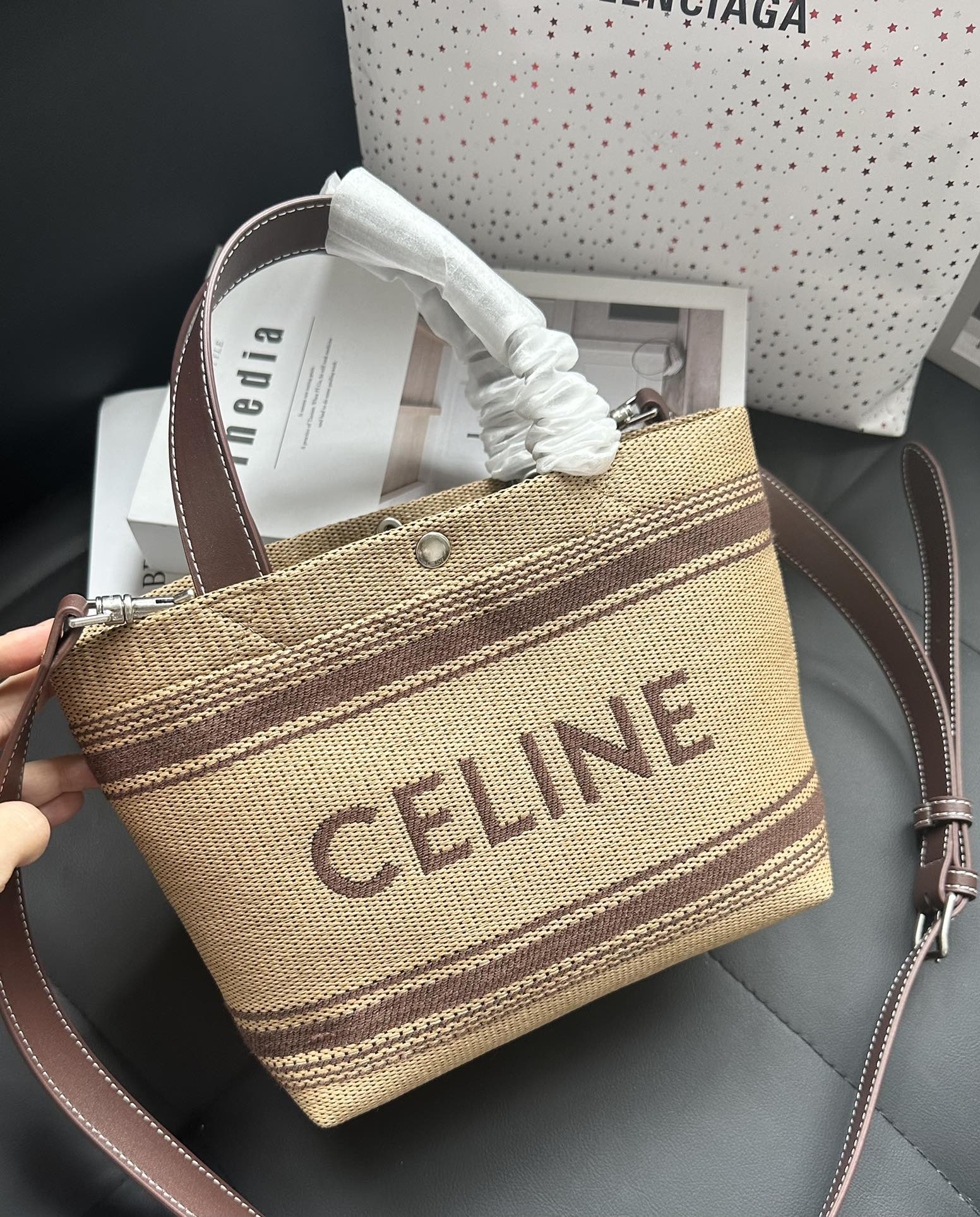 CELINE ラフィアストライプ・ショルダートート