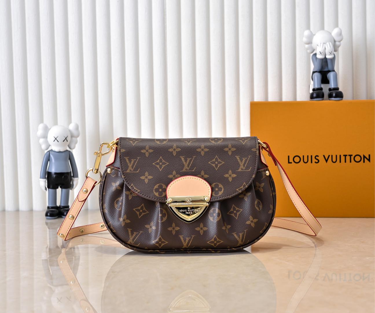 LOUIS VUITTON Sunset MM アンダーアームバッグ