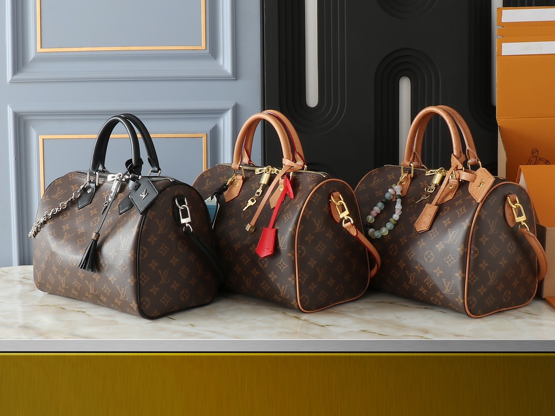 LOUIS VUITTON Speedy Soft 30 Boho ショルダーバッグ