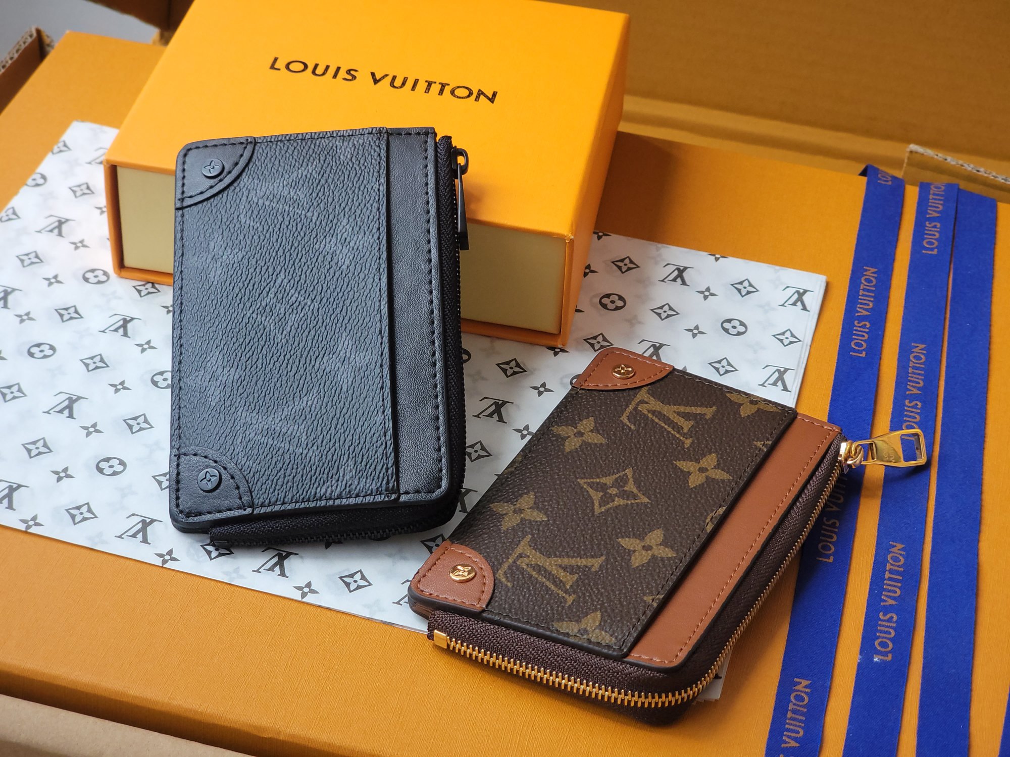 LOUIS VUITTON MULTI CARD HOLDER TRUNK