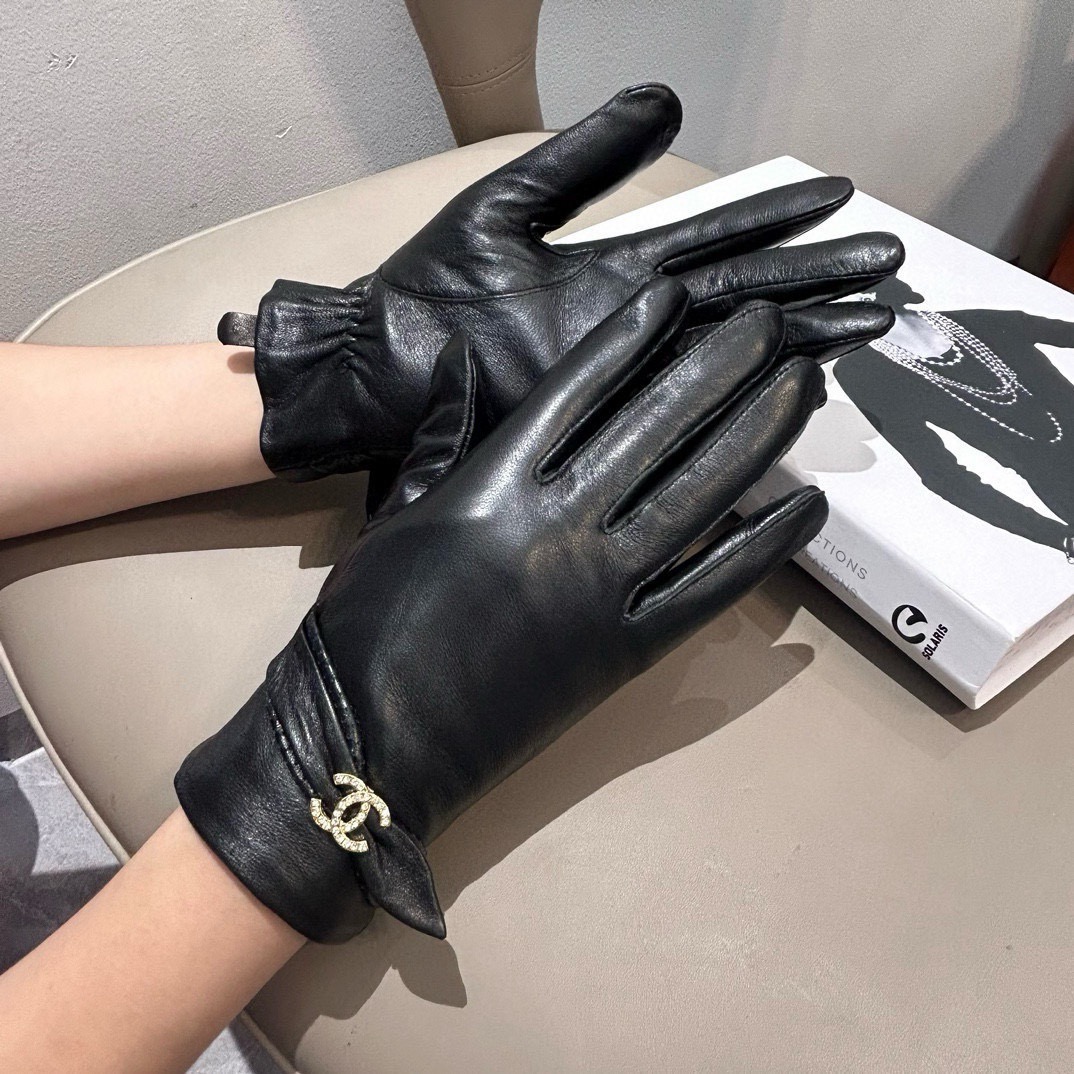 シャネル公式同期」ダブルC触屏手袋 【イタリアンクラシック×高級羊革】