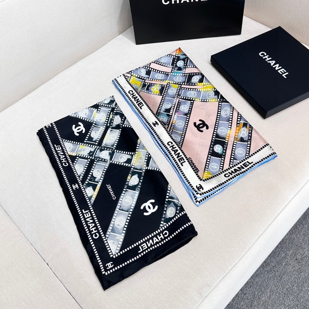 シャネル公式コレクション 18mmダブルフェイス真丝ダブルフェイス レトロフィルム調 88×88cm モダン&クラシックを融合した万能スカーフ