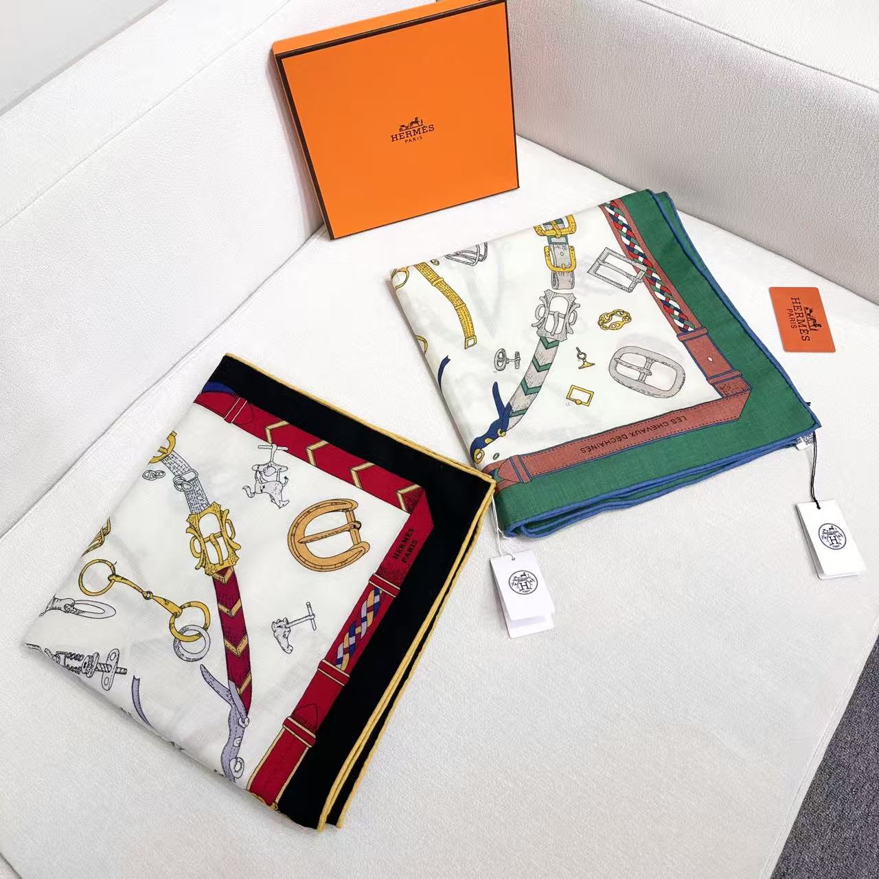 エルメス公式コレクション 70%カシミヤ×30%シルク ダブルフェイス『躍動する馬』140 プレミアムクロシェ ハイエンドテクノロジーで生まれた芸術品