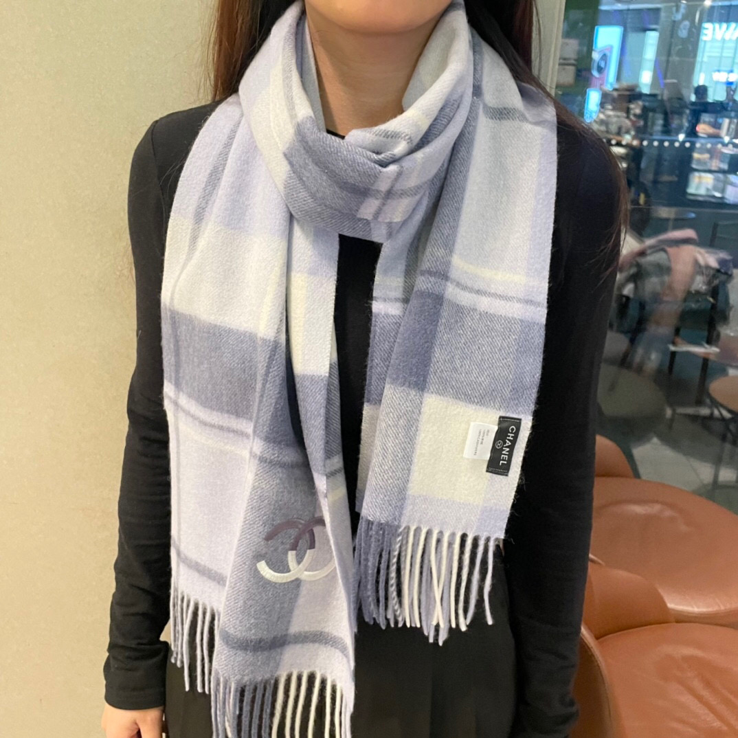 Chanel公式コレクション 100%スコットランド産ウールダブルフェイス『エレガンスウィーブ』32×200cm ハイエンドマフラー 専門職人による極限織り技術