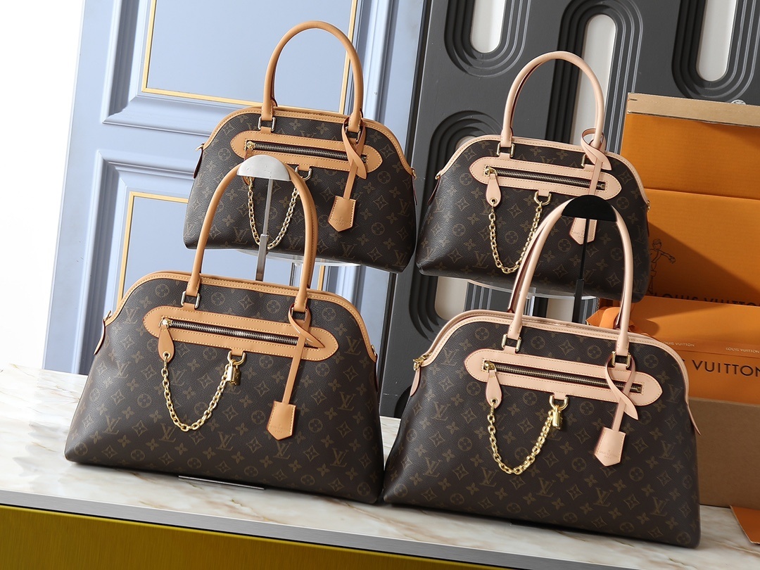 ルイ・ヴィトン「エヴァー・モア PM」モノグラムキャンバス×メタルチェーン｜レトロモダンバッグの新定義｜ヴィンテージインスピレーションと都会派機能性の融合