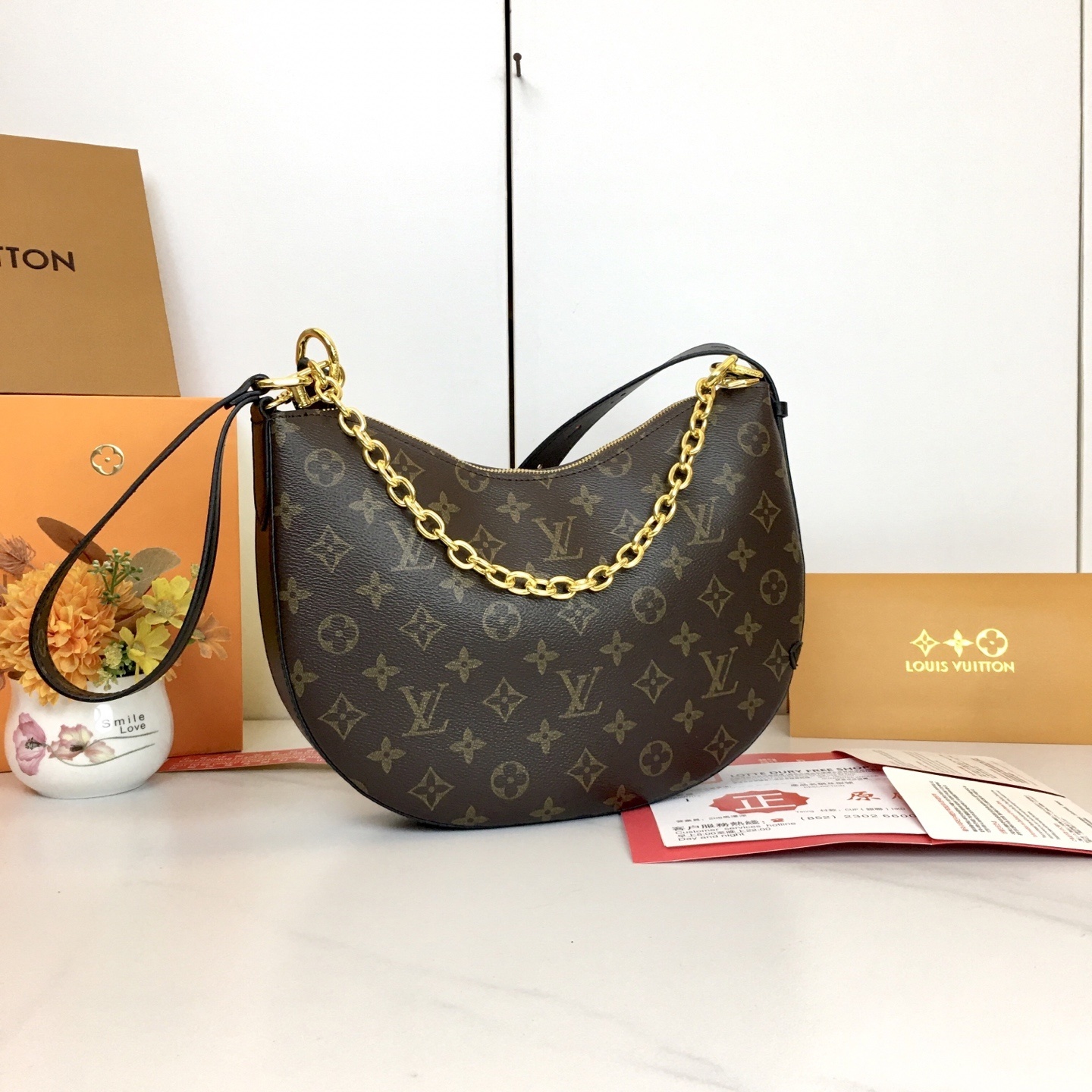 【ルイ・ヴィトン Cookie BB モノグラムシリーズ】半月デザイン ショルダーバッグ​​ ​​モノグラムキャンバス × コントラストカラーレザー × 多機能ストラップ