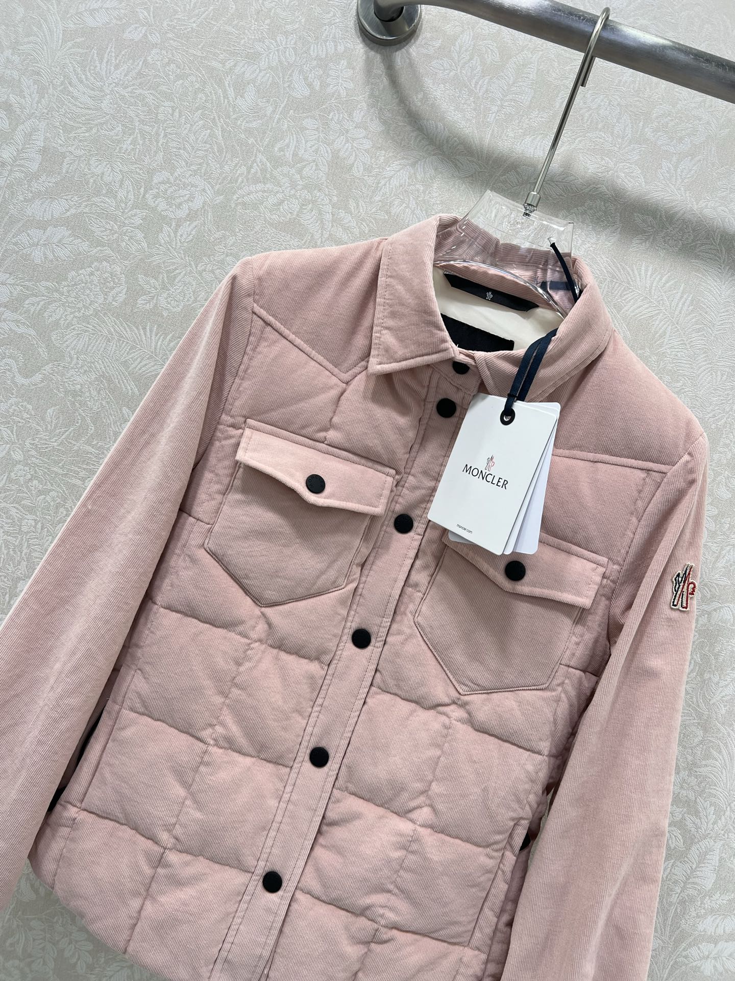 モンクレール 2025年秋冬新作 ナンギ ダウンシャツ式ジャケット