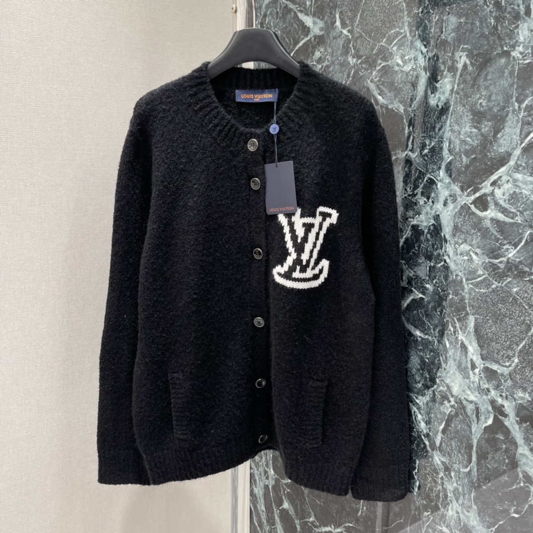 ルイ・ヴィトン(Louis Vuitton) 25年秋冬新作 ジャカードニットカーディガン